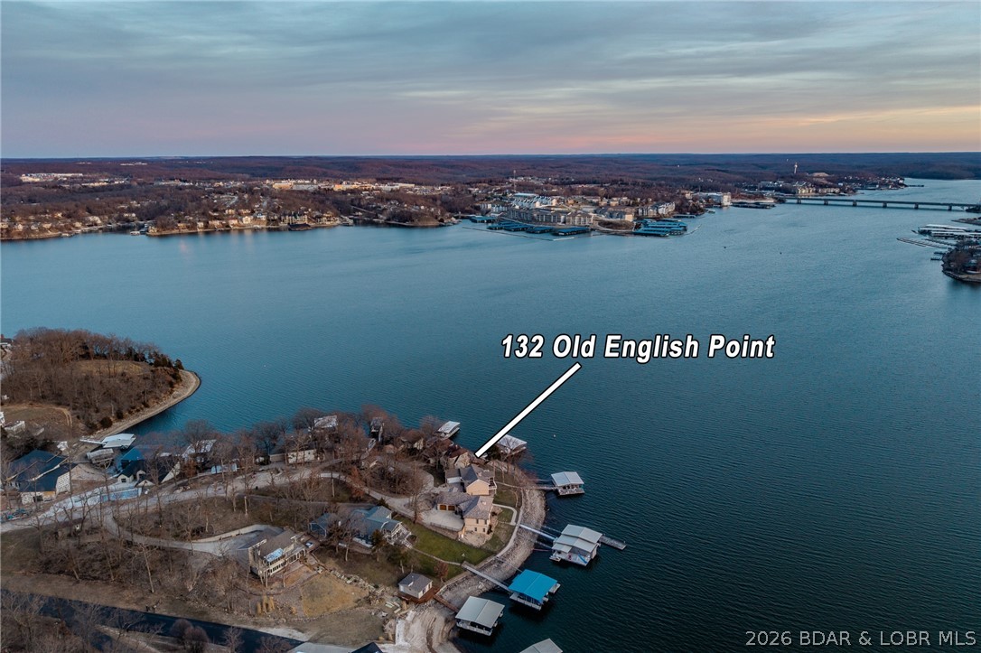 132 Old English Point