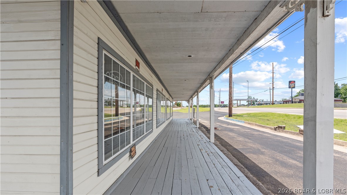 5242 Osage Beach Parkway