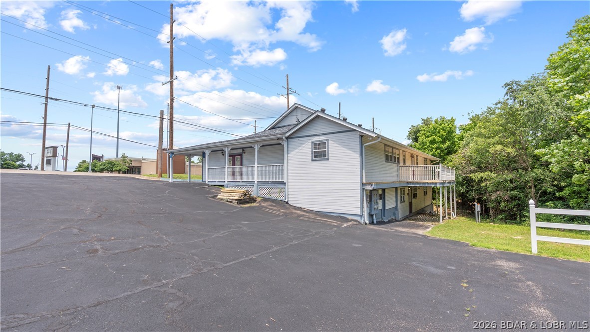 5242 Osage Beach Parkway