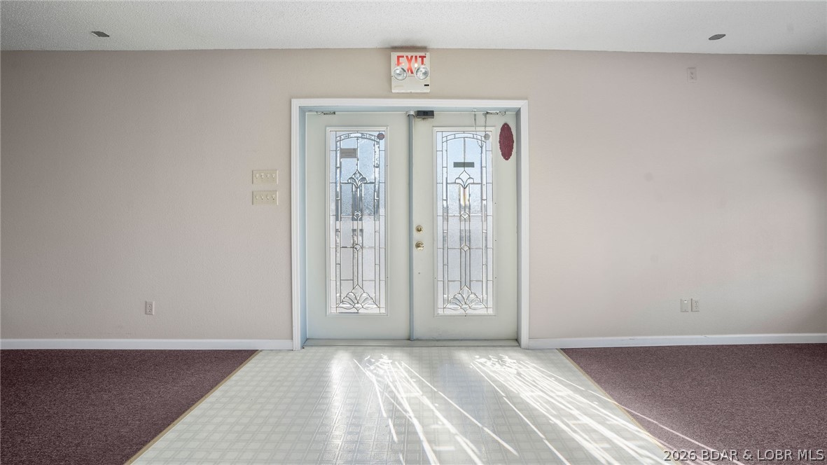 5242 Osage Beach Parkway