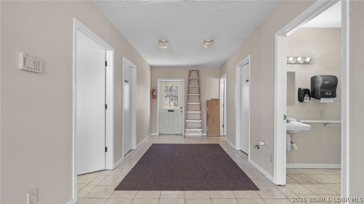 5242 Osage Beach Parkway