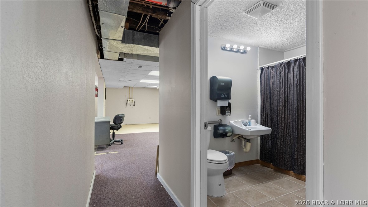 5242 Osage Beach Parkway