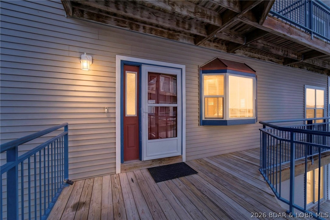 228 Palisades Condo Drive 3B