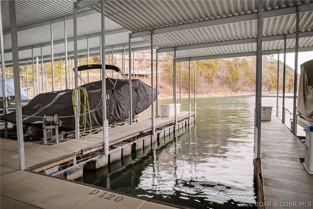 228 Palisades Condo Drive 3B