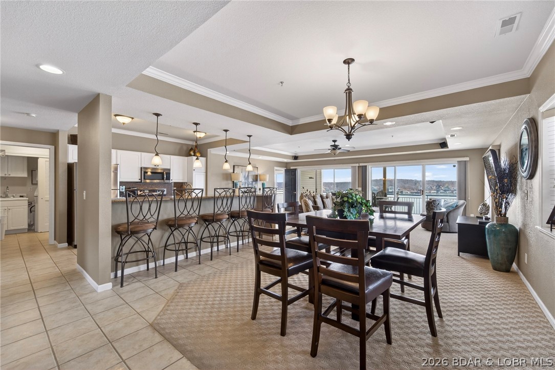 228 Palisades Condo Drive 3B