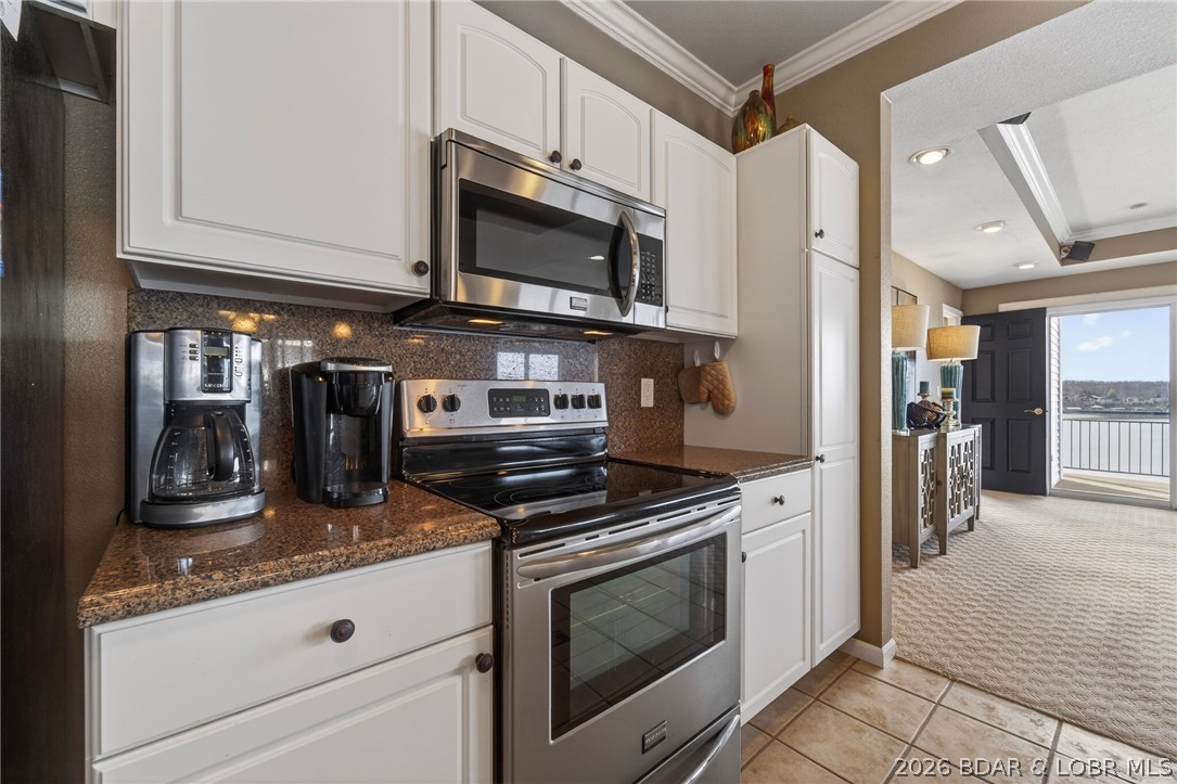 228 Palisades Condo Drive 3B