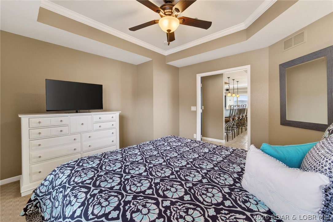 228 Palisades Condo Drive 3B