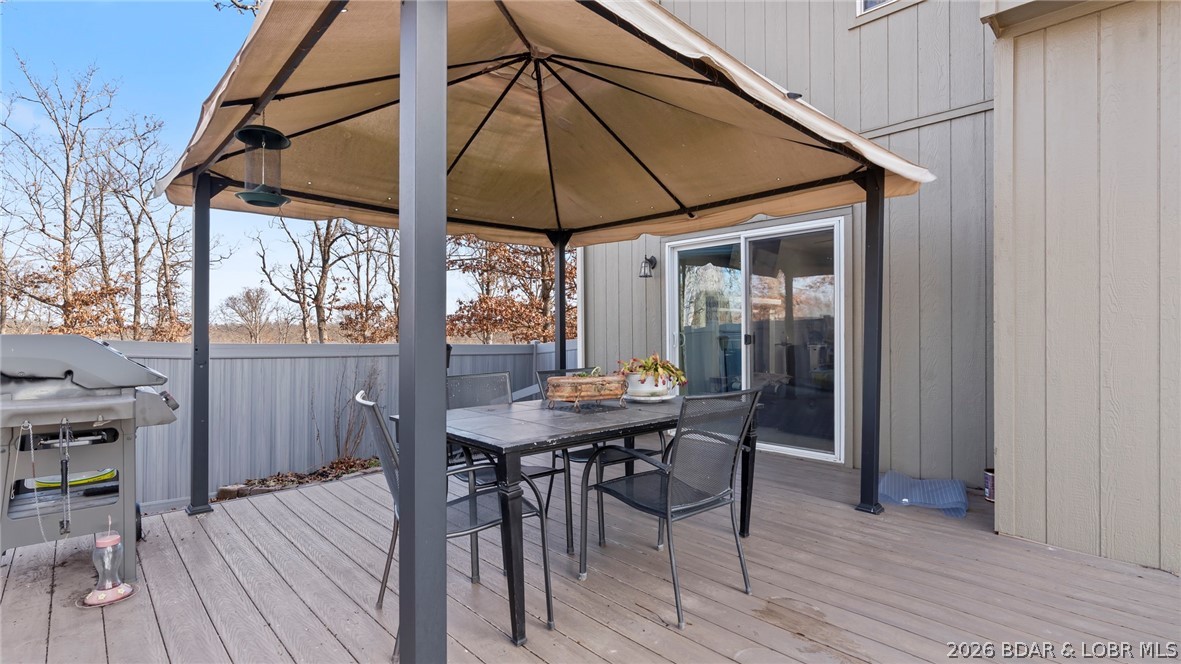 19 Chippewa Place
