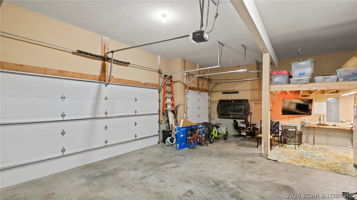 19 Chippewa Place