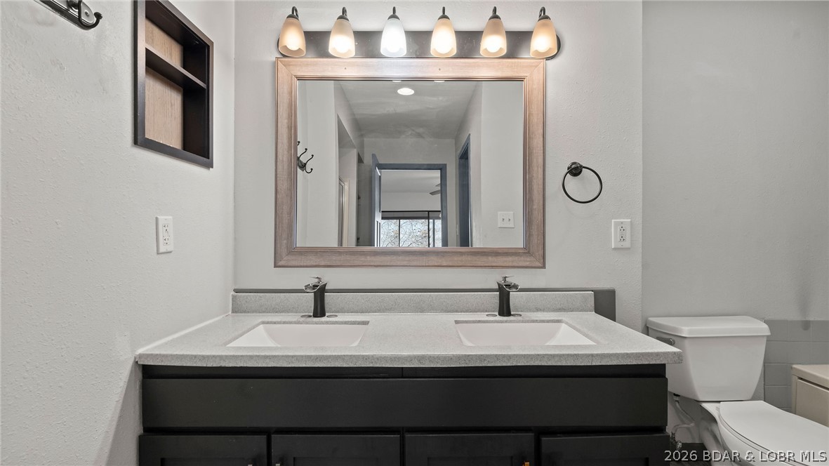 125 Costa Del Sol Drive 201