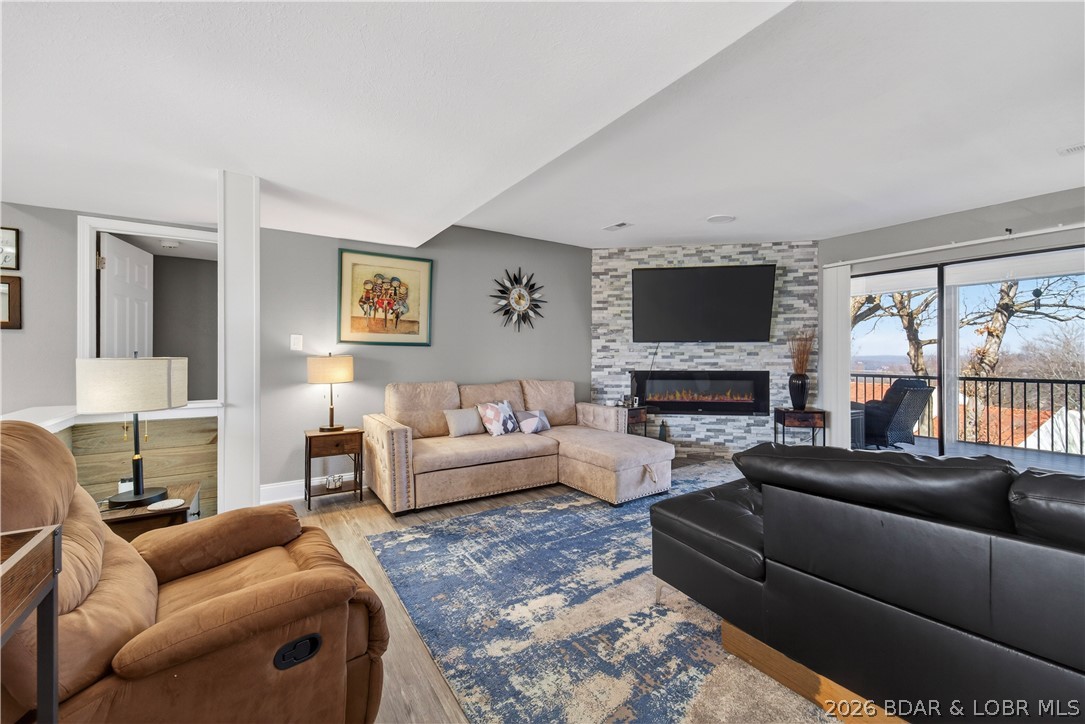 23 Casa Seville Drive 175-2B