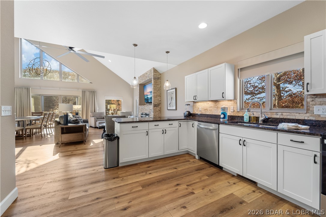 250 Yacht Club Landing Drive