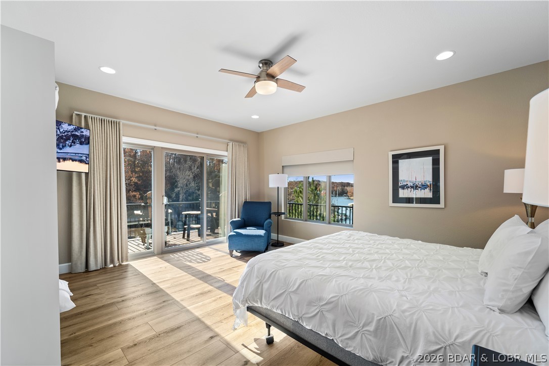 250 Yacht Club Landing Drive