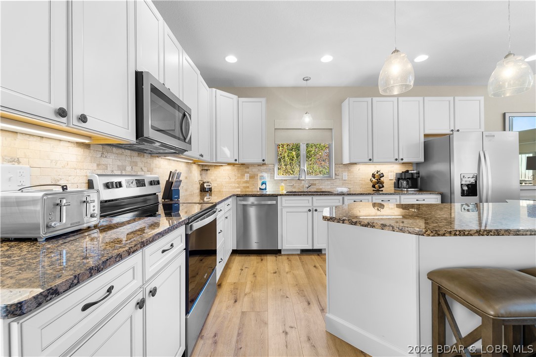 250 Yacht Club Landing Drive