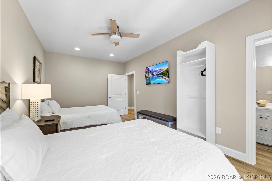 250 Yacht Club Landing Drive