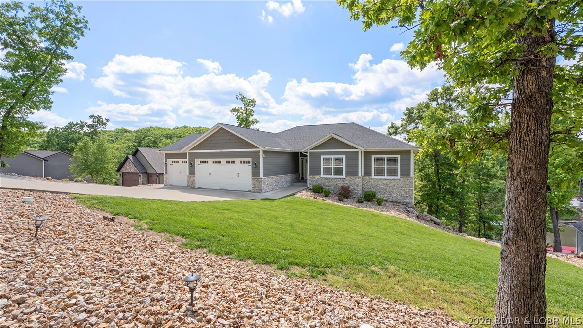 926 Fontana Lane