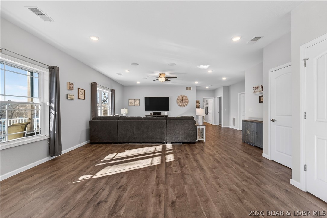 926 Fontana Lane