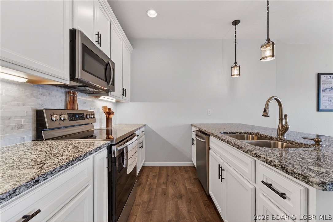 926 Fontana Lane