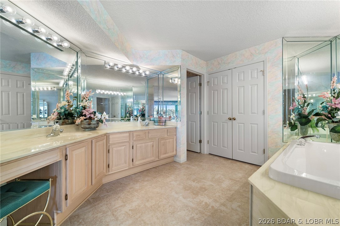 432 Regatta Bay Circle 2B