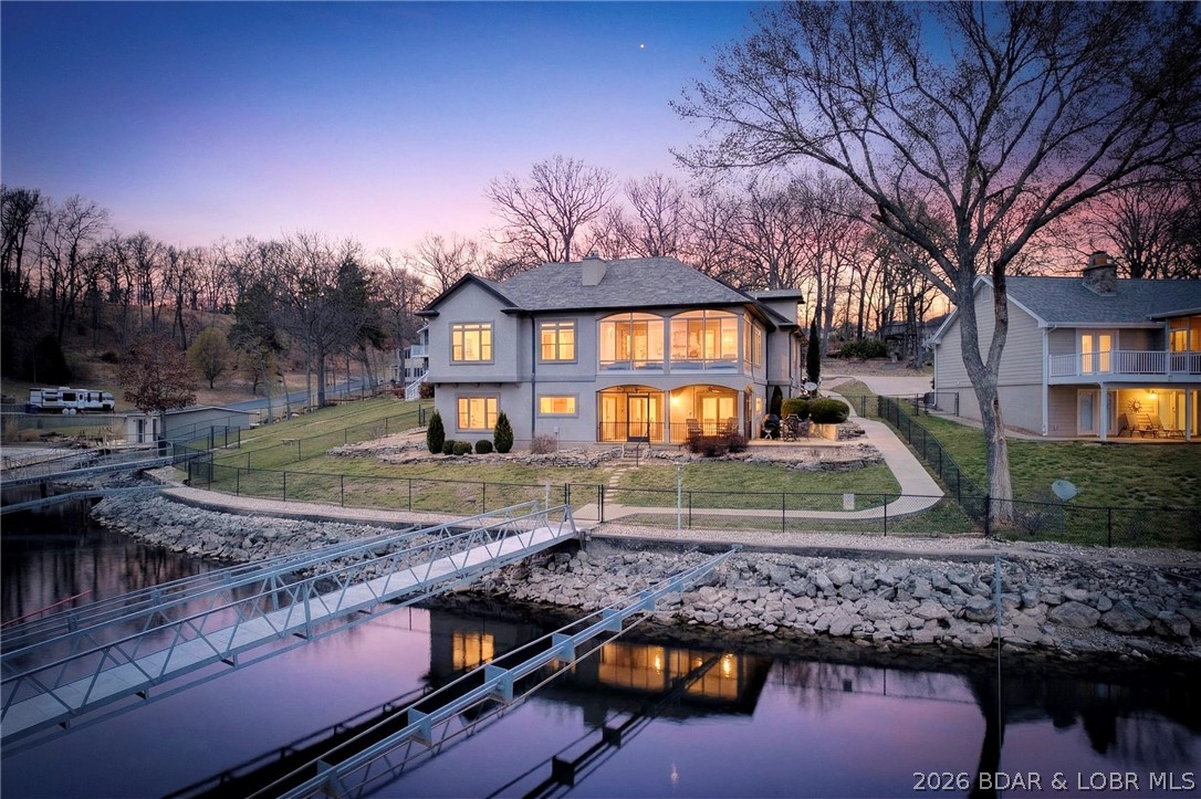 148 Old English Point