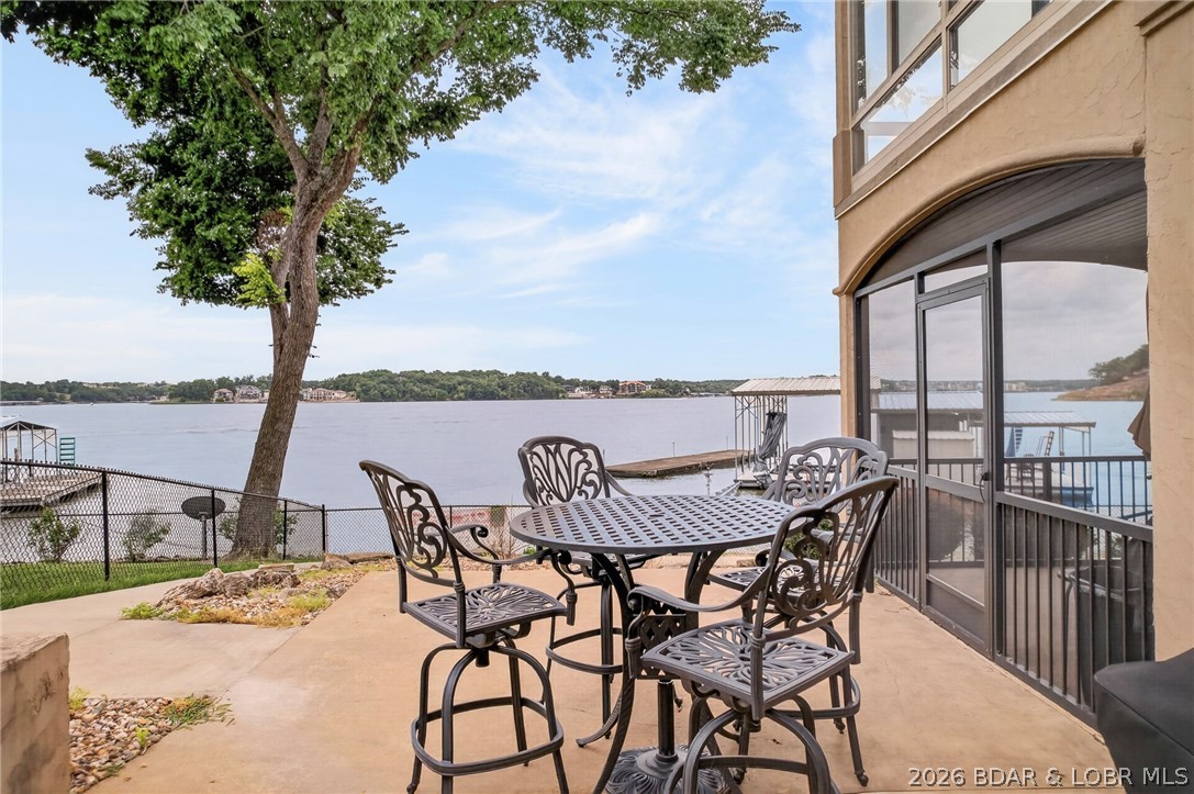 148 Old English Point