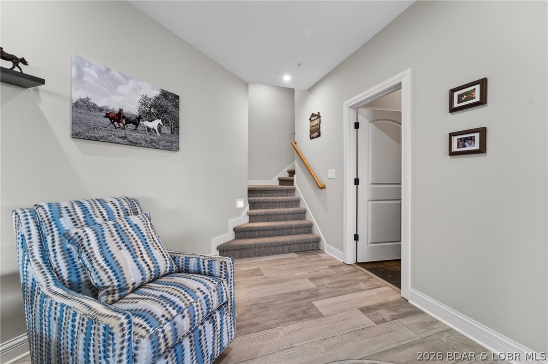 148 Old English Point