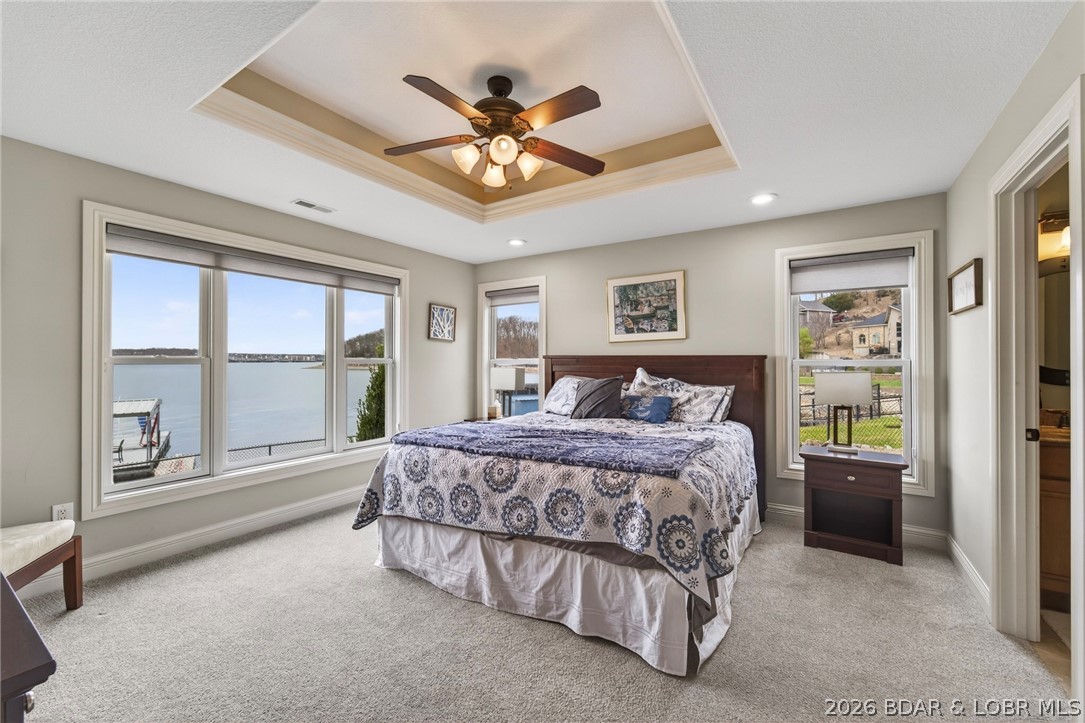 148 Old English Point