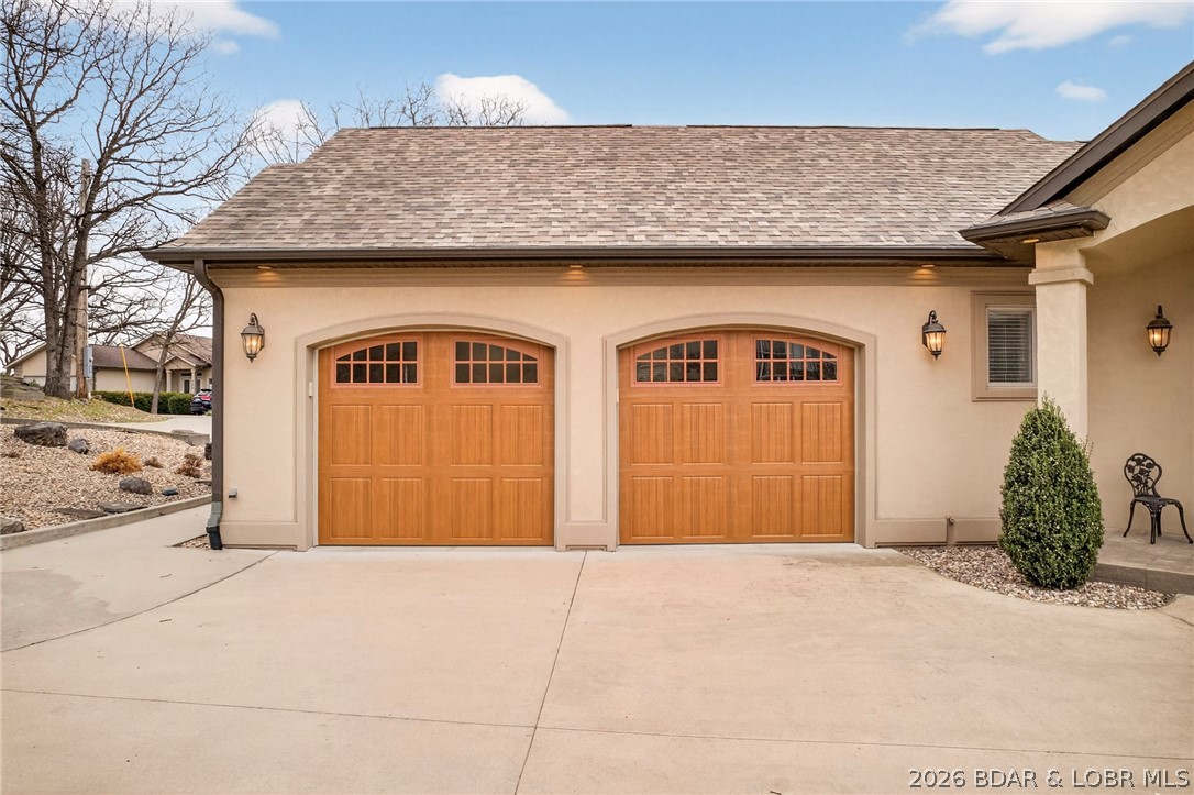 148 Old English Point