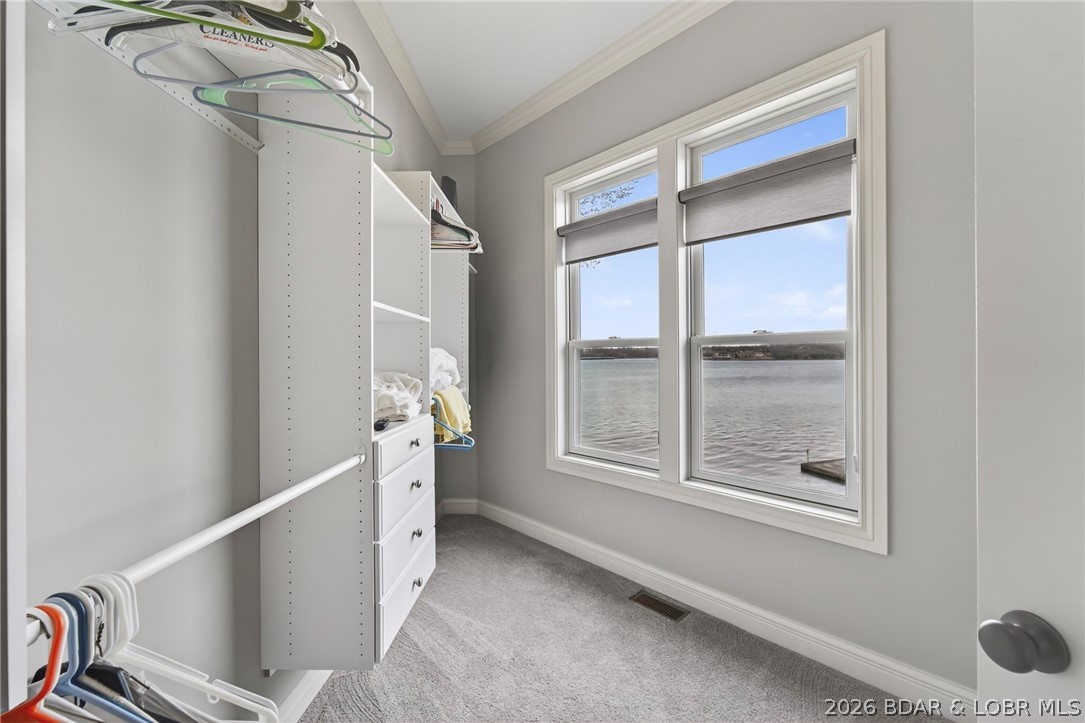 148 Old English Point