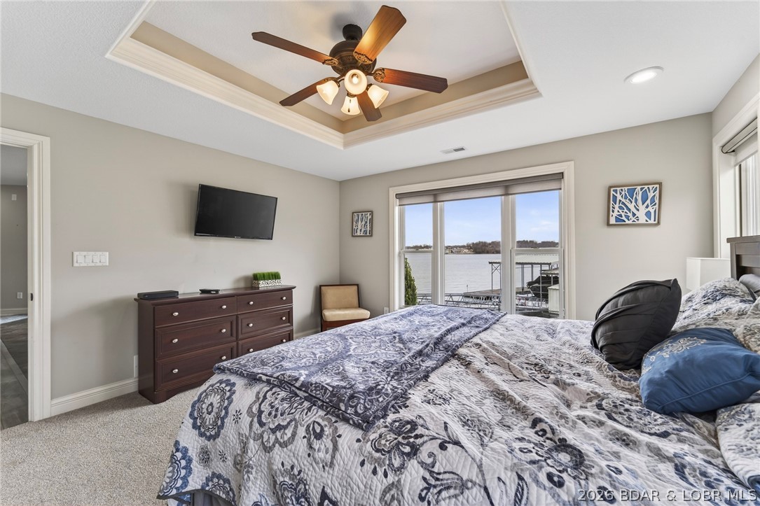 148 Old English Point