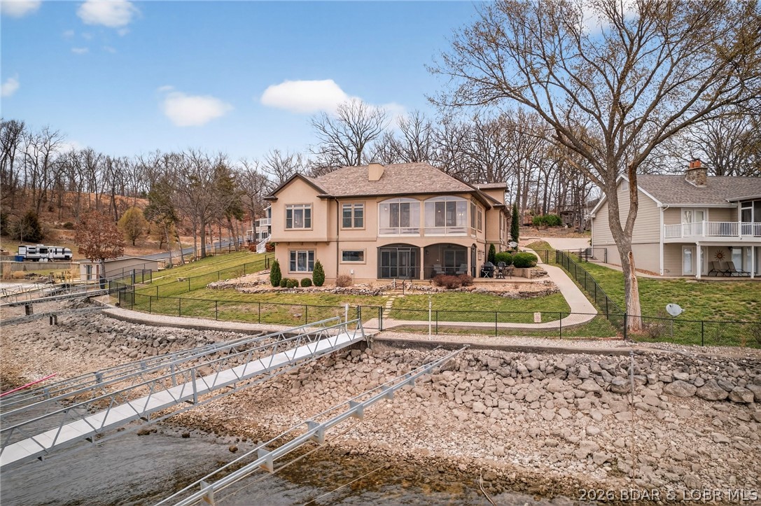 148 Old English Point