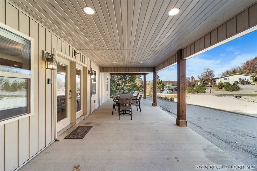 202 Yacht Club Landing Drive