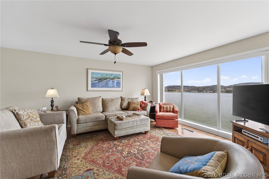 288 Windsor Bay Drive 2C