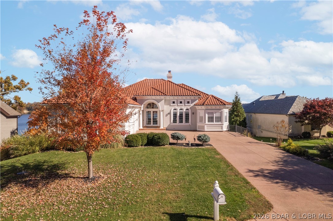 764 Via Del Lago Drive