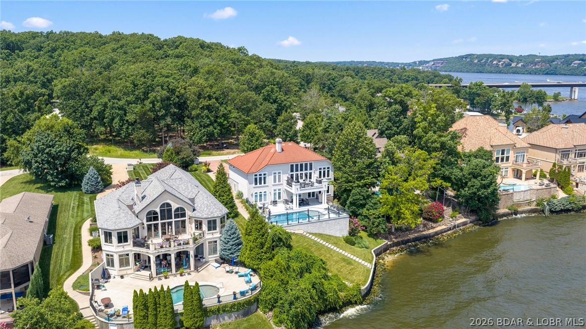 764 Via Del Lago Drive