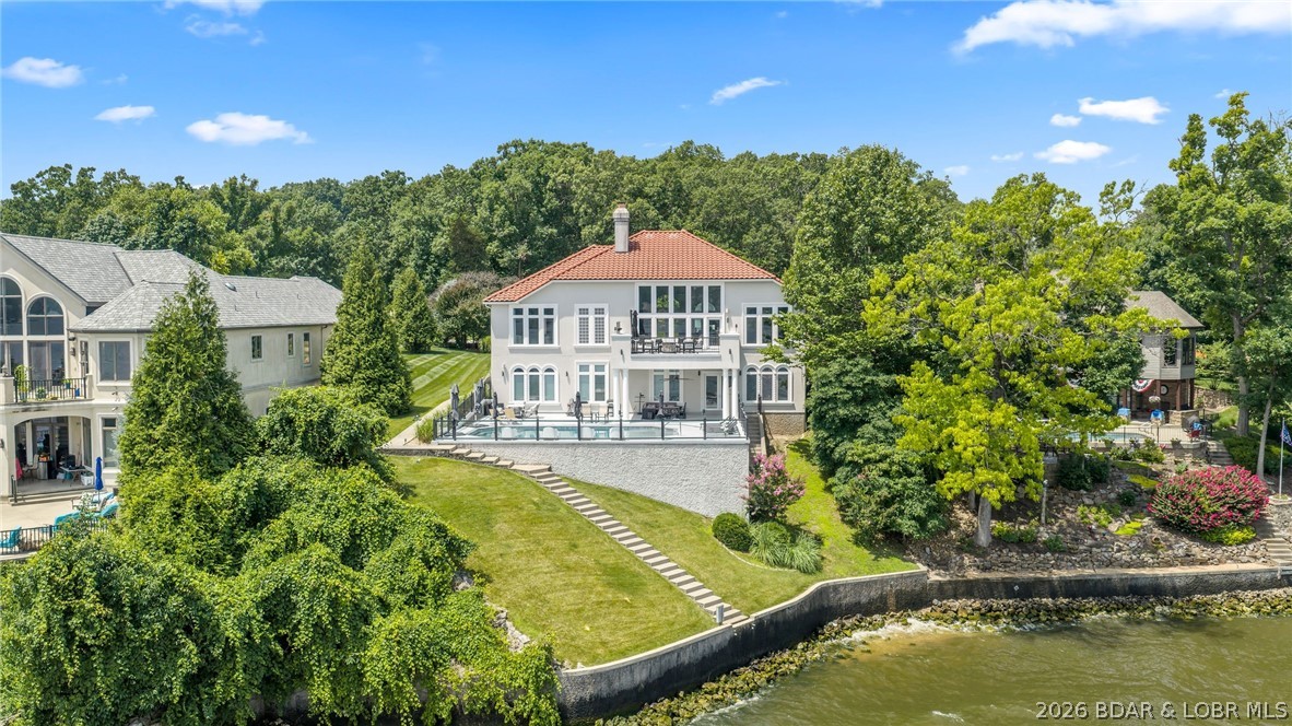 764 Via Del Lago Drive