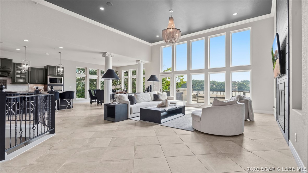 764 Via Del Lago Drive