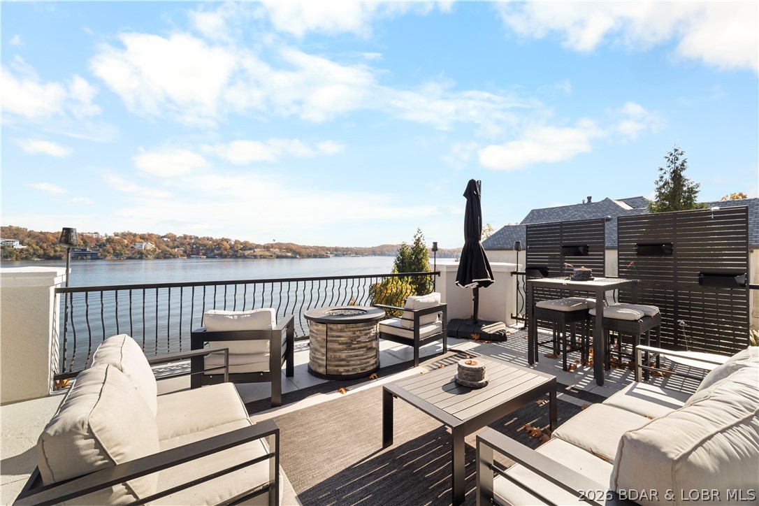 764 Via Del Lago Drive