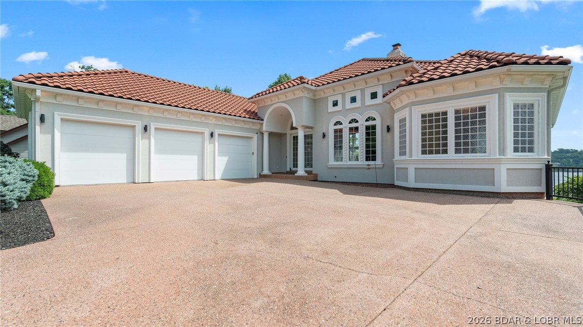 764 Via Del Lago Drive