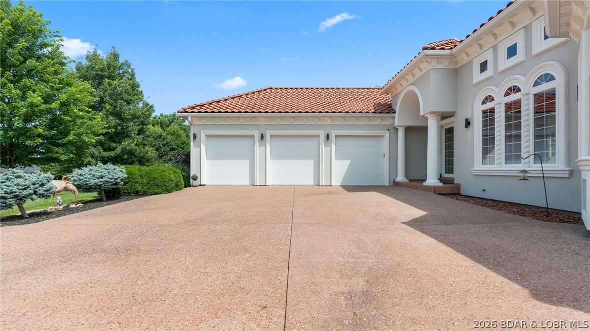 764 Via Del Lago Drive