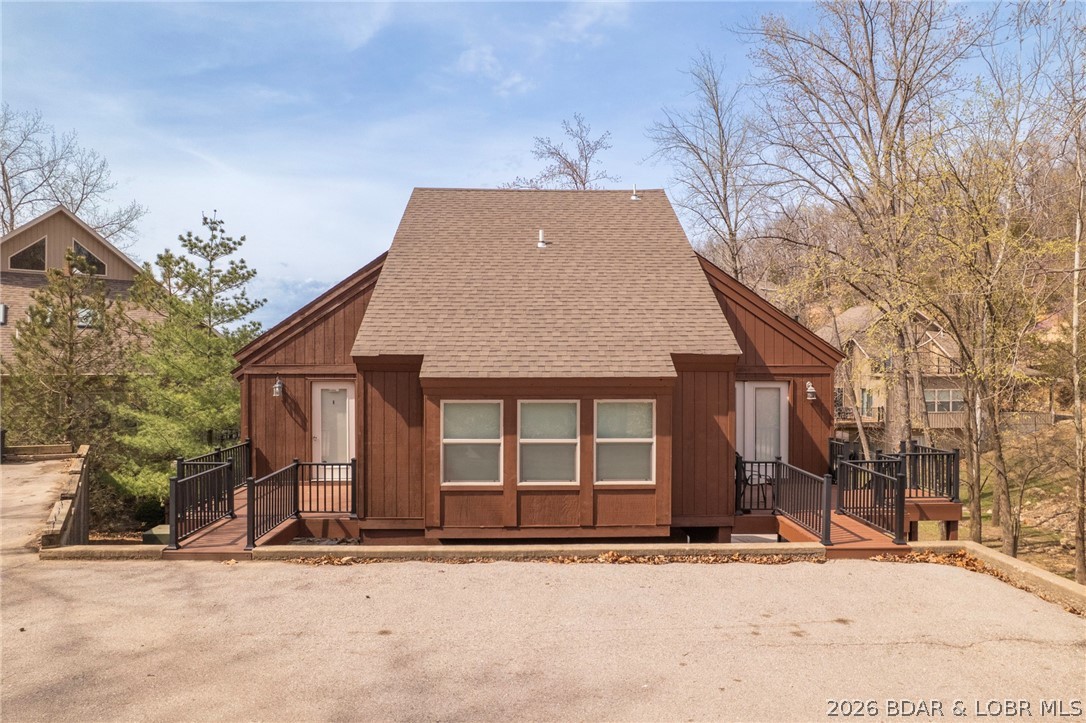 206 Yacht Club Landing Drive