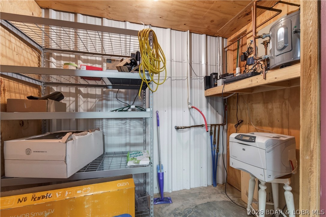 3737 Antioch Lane