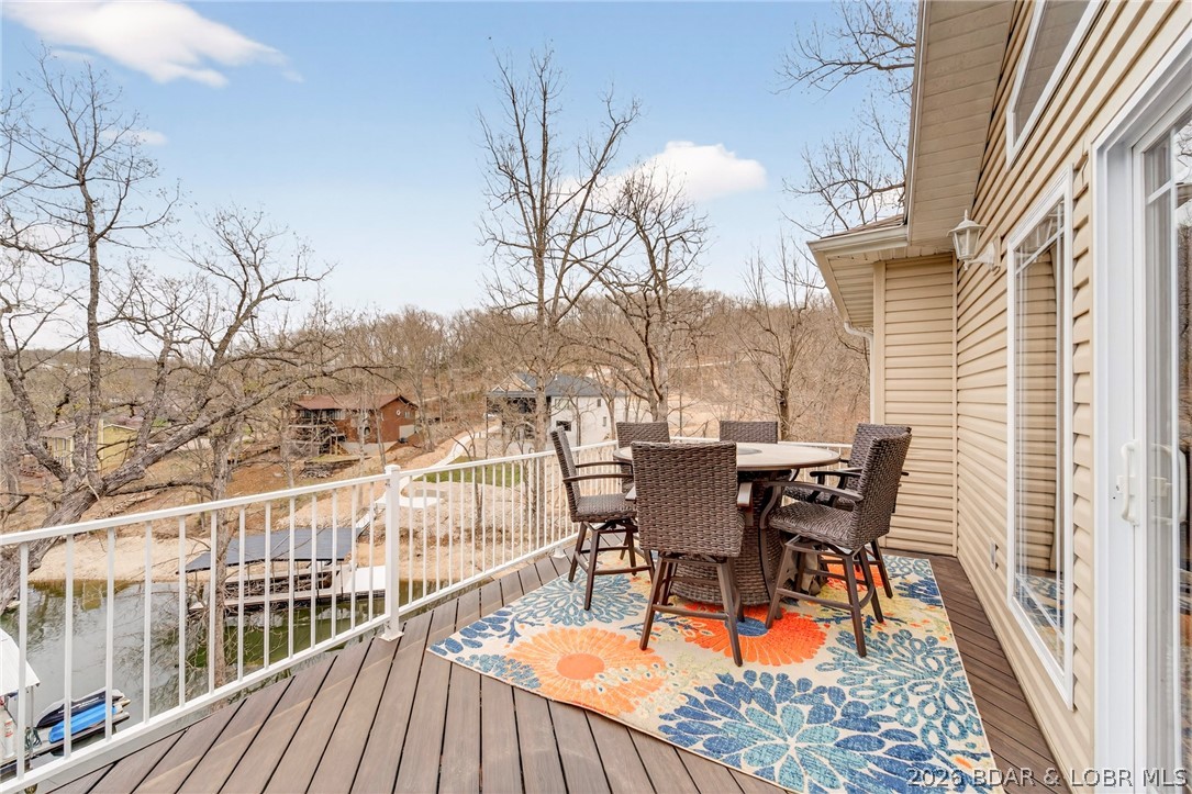 1167 Beacon Pointe Circle