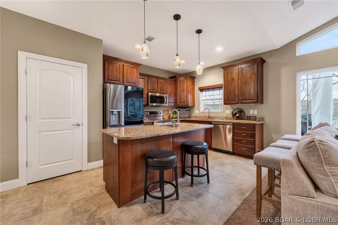 1167 Beacon Pointe Circle
