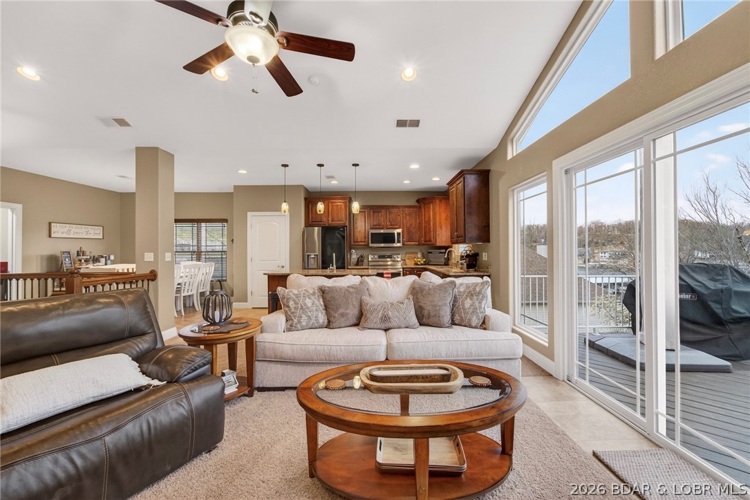 1167 Beacon Pointe Circle