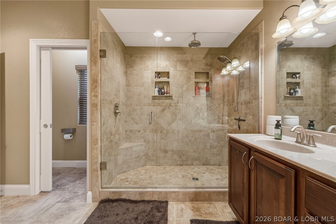 1167 Beacon Pointe Circle