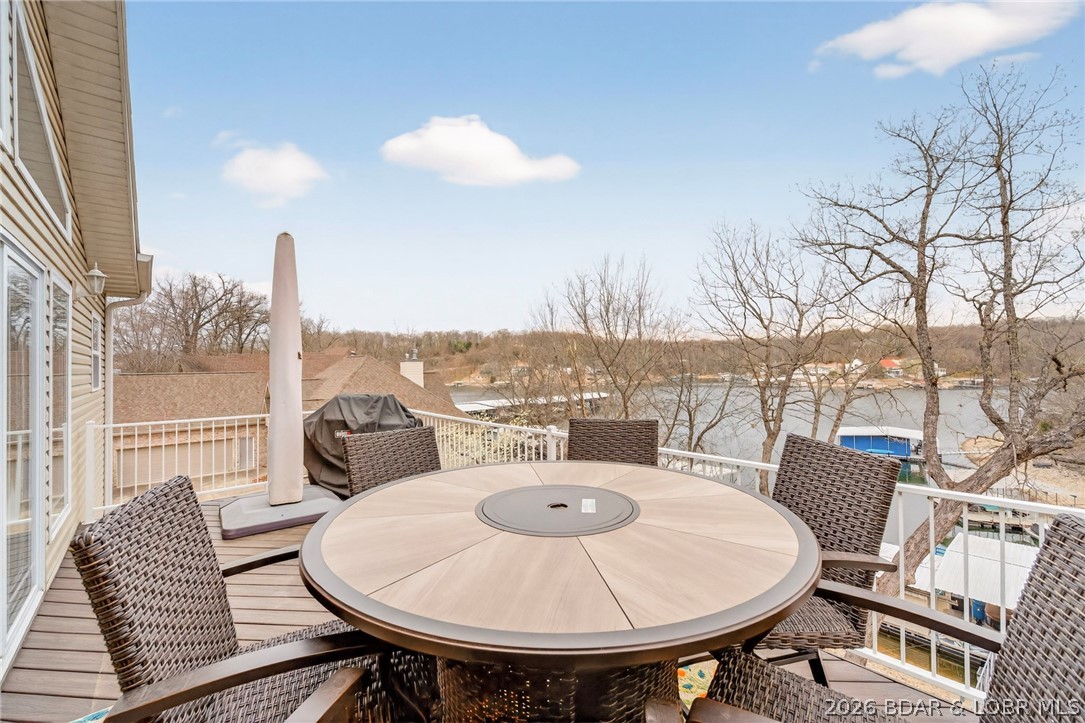 1167 Beacon Pointe Circle