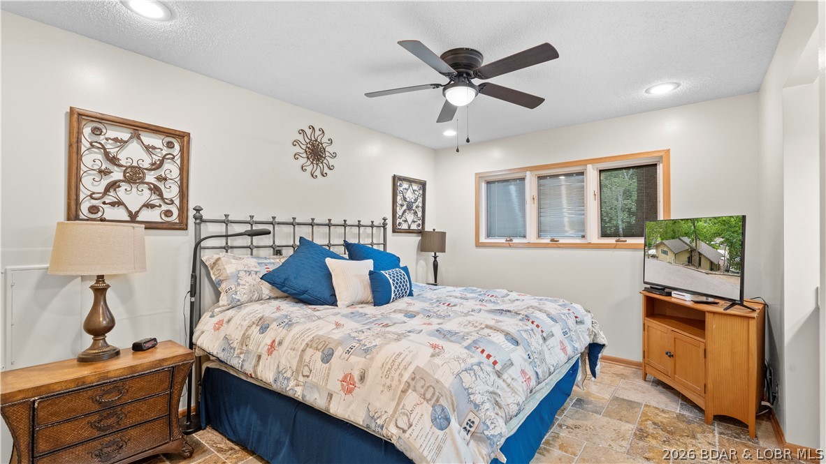 109 Hawk Circle