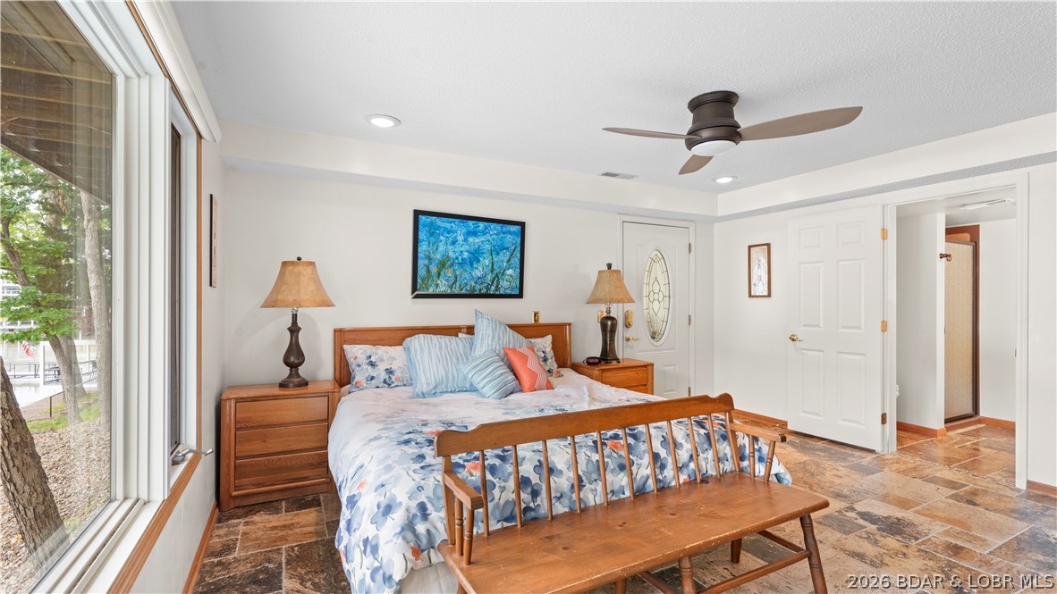 109 Hawk Circle