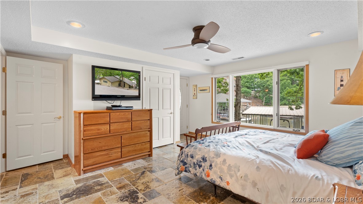 109 Hawk Circle